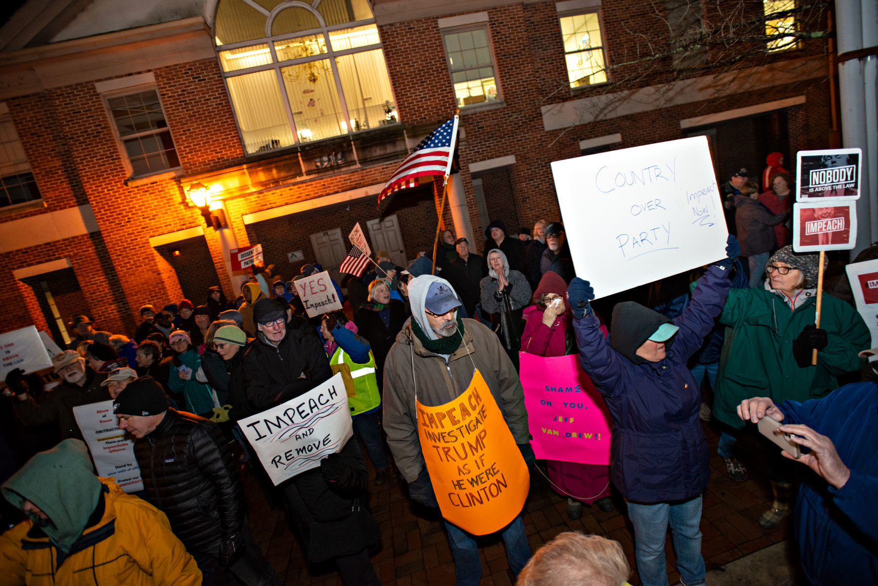 121819_nws_protest